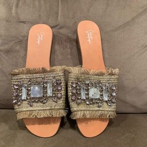 crown vintage glorianna slide sandal